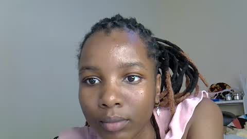 sleciah online show from 11-25-25, 09:42