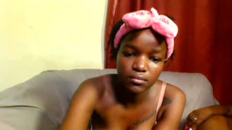 sleek_ass online show from 03-12-25, 11:54