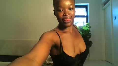 sleekchique254 online show from 01-11-26, 07:02