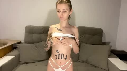 Sofia online show from 05-08-26, 10:37
