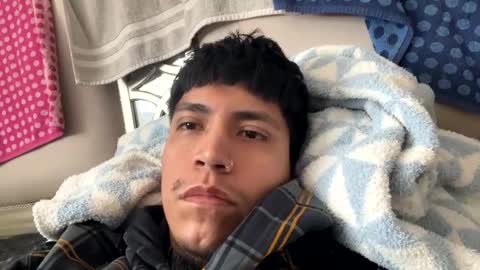 Snapshot of slickbadboy chatting on 01-17-25, 04:57 slickbadboy online show from 01-17-25, 04:57