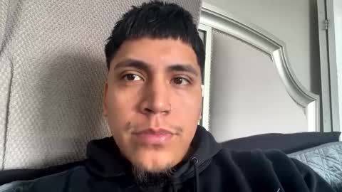 Snapshot of slickbadboy chatting on 02-19-25, 04:33 slickbadboy online show from 02-19-25, 04:33