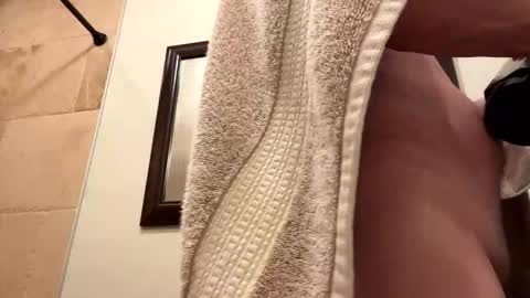 Slickdog online show from 10-31-25, 12:28