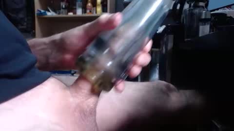 Snapshot of sliderguy699 chatting on 12-17-25, 01:22 sliderguy699 online show from 12-17-25, 01:22