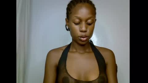 Lily online show from 05-28-26, 03:09