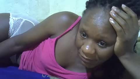 Snapshot of slim_girl3 chatting on 03-07-25, 01:40 slim_girl3 online show from 03-07-25, 01:40