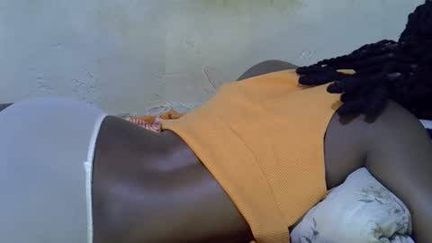 Snapshot of slim_girl3 chatting on 11-29-25, 06:44 slim_girl3 online show from 11-29-25, 06:44