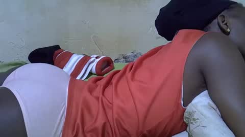 Snapshot of slim_girl3 chatting on 12-16-25, 06:46 slim_girl3 online show from 12-16-25, 06:46