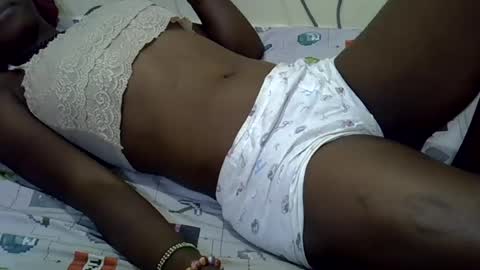 Snapshot of slim_kiteey chatting on 06-21-26, 11:24 slim_kiteey online show from 06-21-26, 11:24