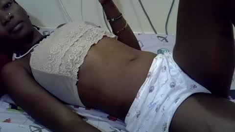 Snapshot of slim_kiteey chatting on 06-22-26, 06:54 slim_kiteey online show from 06-22-26, 06:54