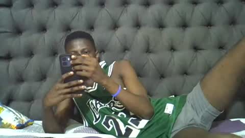 Snapshot of slim_long01 chatting on 06-14-26, 07:43 slim long01 online show from 06-14-26, 07:43