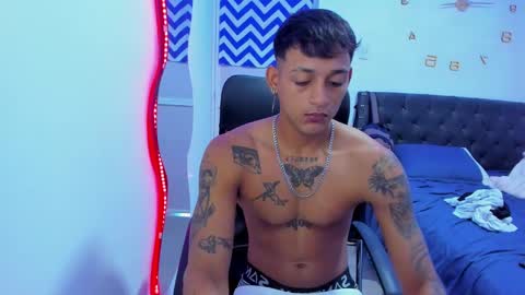 Snapshot of slim_master12 chatting on 12-12-24, 08:10 slim_master12 online show from 12-12-24, 08:10