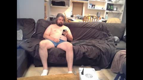 Snapshot of slimdizzy64 chatting on 06-06-26, 05:39 slave drew or slut online show from 06-06-26, 05:39