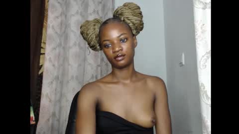 Slimfit girl online show from 11-29-25, 06:38