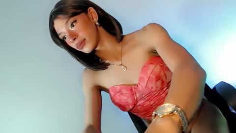 Snapshot of slimgirl_patricia chatting on 01-11-26, 07:19 Pat online show from 01-11-26, 07:19