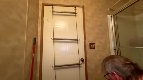 slimjim061560 online show from 02-03-26, 09:20