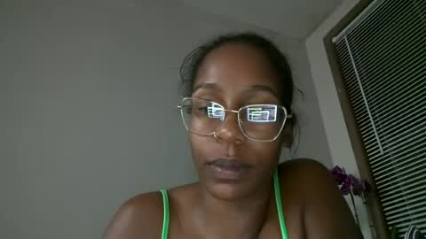 slimmmgooodie69 online show from 07-02-26, 03:23