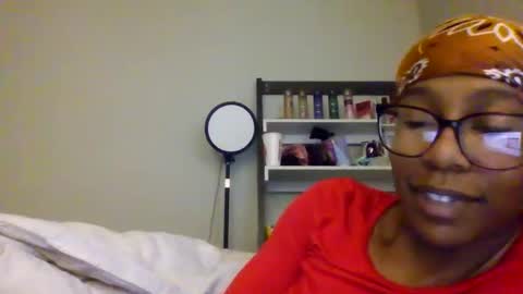 Snapshot of slimmmgooodiexoxo chatting on 12-04-24, 04:16 slimmmgooodiexoxo online show from 12-04-24, 04:16