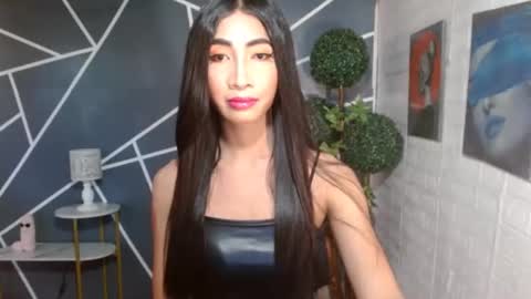 slimprettyjoira online show from 04-27-26, 05:49