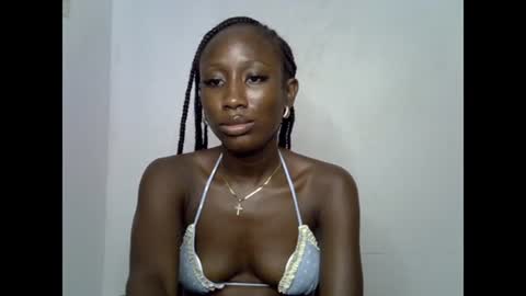 Snapshot of slimsin_1 chatting on 07-17-26, 09:52 Kim online show from 07-17-26, 09:52