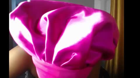 Snapshot of slimy_cunt chatting on 12-06-24, 11:47 Jemila online show from 12-06-24, 11:47