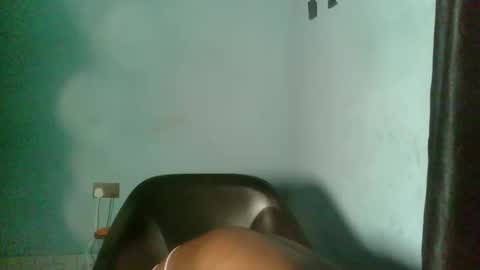 slimzyxdoll online show from 10-03-25, 04:15