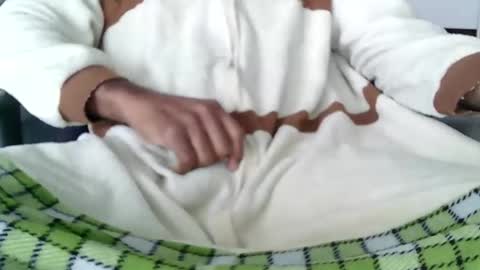 Snapshot of slipperyballs900 chatting on 02-01-26, 05:33 slipperyballs900 online show from 02-01-26, 05:33