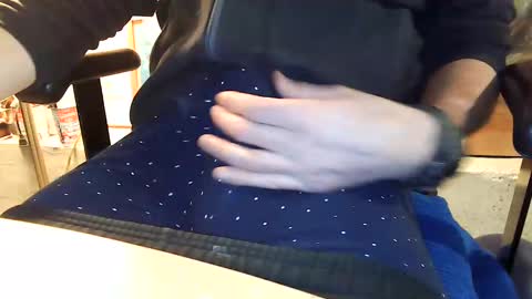 Snapshot of slogrow_uncut chatting on 12-15-24, 09:09 SlowGrow Uncut online show from 12-15-24, 09:09