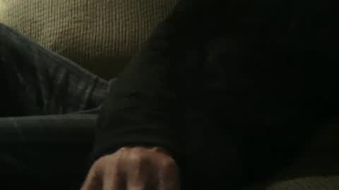 Snapshot of slogrow_uncut chatting on 10-20-25, 04:46 SlowGrow Uncut online show from 10-20-25, 04:46