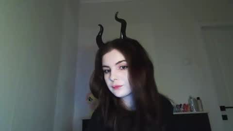 Snapshot of sloomonata chatting on 11-03-25, 11:59 sloomonata online show from 11-03-25, 11:59