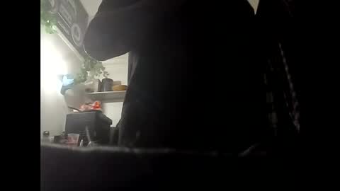 Slung hung online show from 10-19-25, 06:25