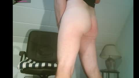 Snapshot of slutiam chatting on 11-01-25, 05:42 SLUTIAM online show from 11-01-25, 05:42