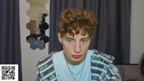 Snapshot of sluttsavage chatting on 05-19-26, 06:42 sluttsavage online show from 05-19-26, 06:42