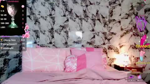 slutty asian-- online show from 07-20-26, 10:39
