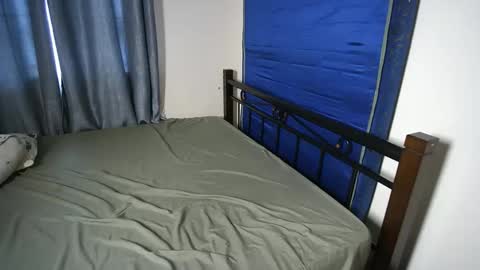 slutty_baddie online show from 10-07-25, 05:48