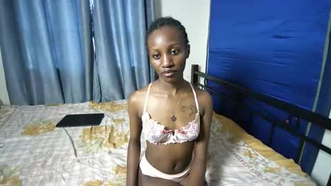 slutty_baddie online show from 11-01-25, 07:54