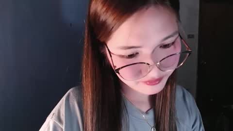 slutty_hannaxx online show from 05-12-26, 06:21