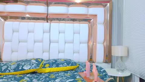 MARCELA online show from 11-30-25, 12:20