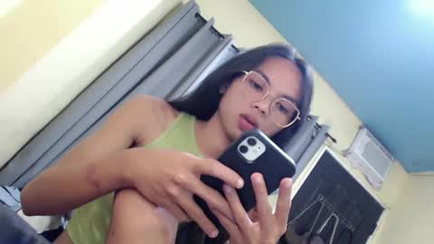 CHIE CHIE online show from 02-08-26, 01:31