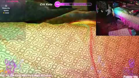 Snapshot of sluttyfrea chatting on 07-12-26, 05:09 Faye online show from 07-12-26, 05:09