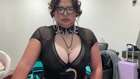 sluttygina1 online show from 12-30-24, 05:55