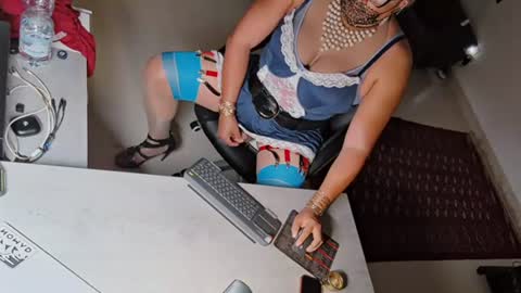 sluttygina1 online show from 06-19-26, 08:56