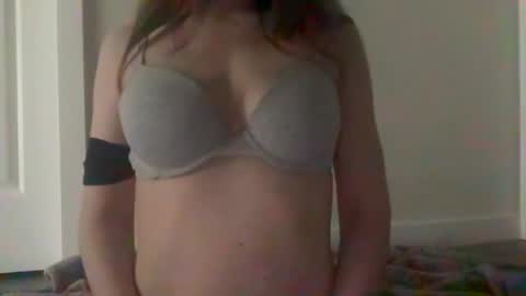 Snapshot of sluttygirl444 chatting on 07-19-26, 08:01 sluttygirl444 online show from 07-19-26, 08:01