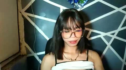 sluttypatotie online show from 04-19-26, 04:17