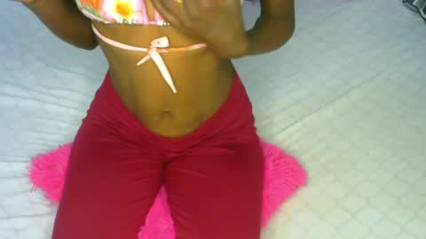 Snapshot of sluttysam_ chatting on 05-06-26, 07:19 Sexyslutt online show from 05-06-26, 07:19