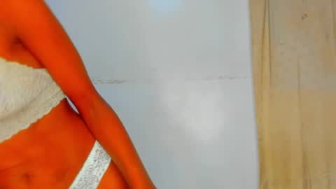 Snapshot of sluttysam_ chatting on 05-17-26, 12:01 Sexyslutt online show from 05-17-26, 12:01
