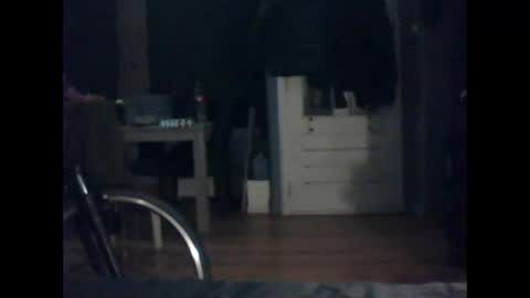 Snapshot of slutviki chatting on 12-18-25, 11:44 slutviki online show from 12-18-25, 11:44