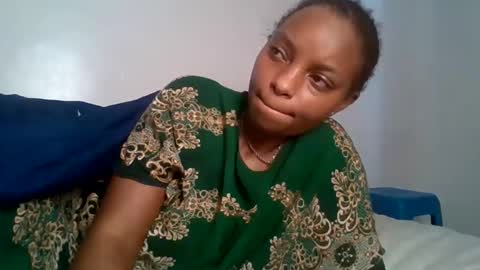 Anah online show from 06-11-26, 09:40