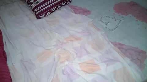 Snapshot of sly_booty65 chatting on 11-25-25, 05:18 sly_booty65 online show from 11-25-25, 05:18