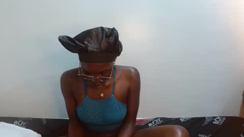 sly_rose online show from 11-12-25, 08:52